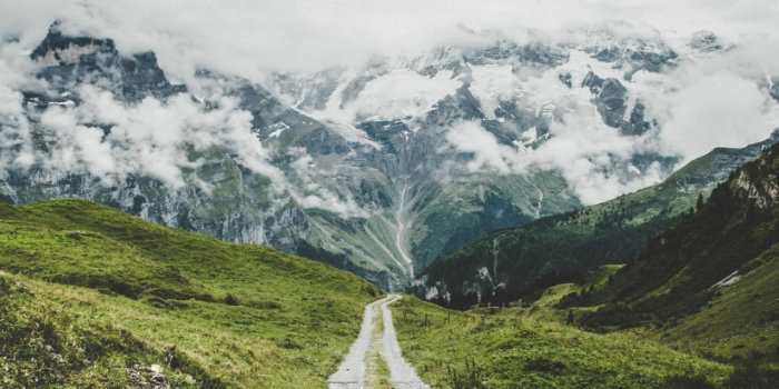 Mountain-Trail-scaled