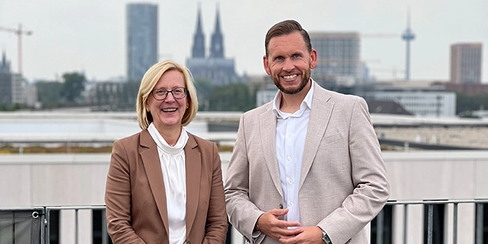 msg und Genesys schließen Partnerschaft und bieten Omnichannel-​Lösung in der Cloud für Financial Services